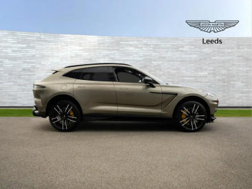 Aston Martin DBX 707 — photo 34