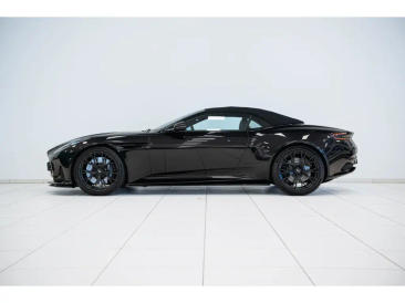 Aston Martin DB12 Volante 4.0 V8 B&W — photo 14
