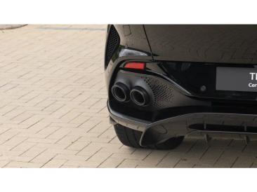 Aston Martin DBX 707 — photo 37