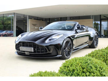 Aston Martin DB12 V8 — photo 12