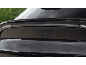 Aston Martin DBX 707 — photo 41