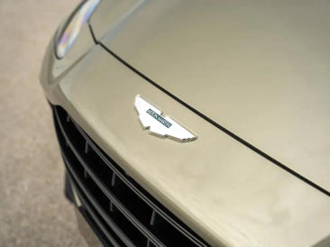 Aston Martin DBX 707 — photo 44
