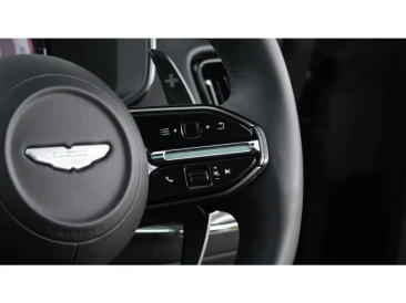 Aston Martin DBX 707 — photo 50