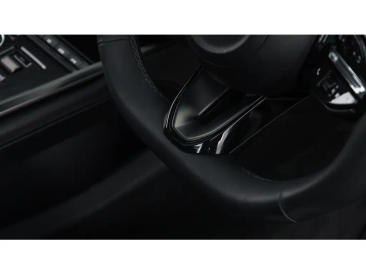 Aston Martin DBX 707 — photo 51