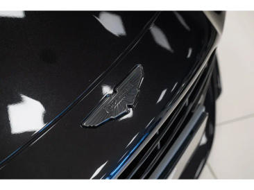 Aston Martin DB12 Volante 4.0 V8 B&W — photo 23