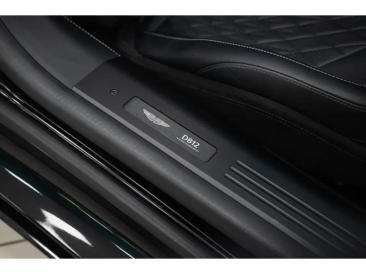 Aston Martin DB12 Volante 4.0 V8 B&W — photo 25