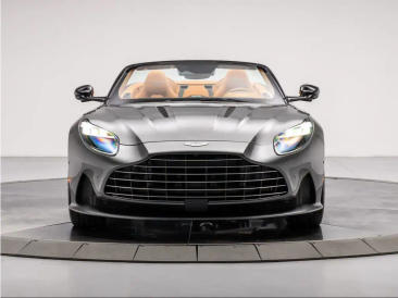 Aston Martin DB12 Volante 4.0 V8 B&W — photo 13