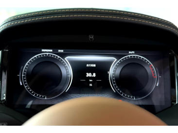 Aston Martin DB12 V8 Coupe — photo 6