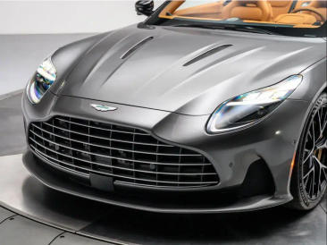 Aston Martin DB12 Volante 4.0 V8 B&W — photo 24