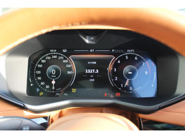 Aston Martin DBX 707 SUV — photo 6