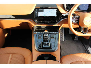 Aston Martin DBX 707 SUV — photo 18