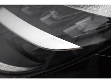 Aston Martin DB12 V8 Coupe — photo 29