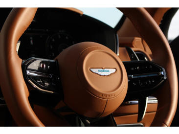 Aston Martin DBX 707 SUV — photo 29