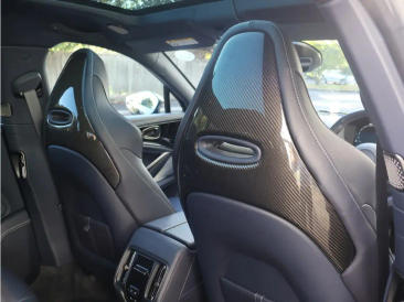 Aston Martin DBX 707 — photo 16