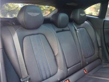 Aston Martin DBX 707 — photo 17
