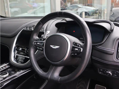 Aston Martin DBX SUV
