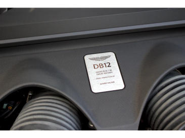 Aston Martin DB12 V8 Coupe — photo 29