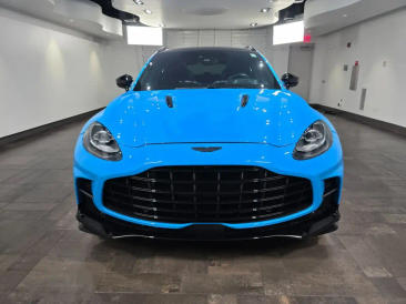 Aston Martin DBX 707 SUV — photo 7