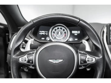 Aston Martin DB11 V12 — photo 10