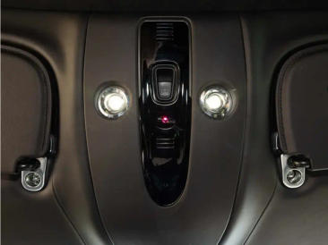 Aston Martin DBX SUV — photo 36