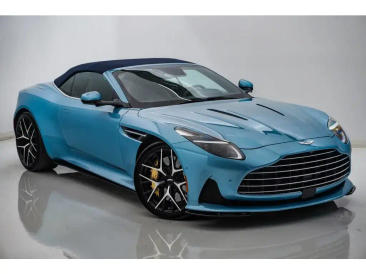 Aston Martin DB12 Volante 4.0 V8 B&W — photo 7