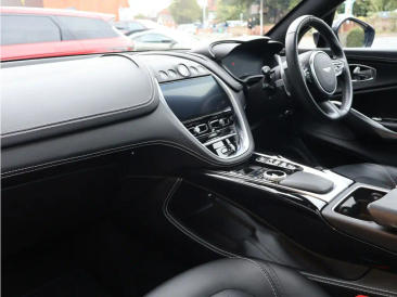 Aston Martin DBX SUV — photo 12
