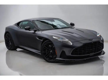 Aston Martin DB12 V8 Coupe — photo 16