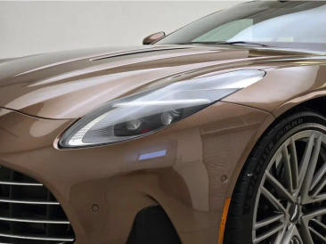 Aston Martin DB12 V8 Coupe — photo 29