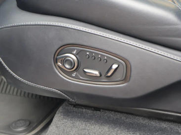 Aston Martin DBX 707 SUV — photo 29