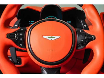 Aston Martin Vantage (2019-23) Vantage Roadster — photo 27
