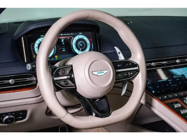 Aston Martin DB12 Volante 4.0 V8 B&W — photo 28