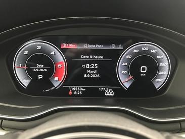 Audi A4 Avant 30 TDI — photo 13