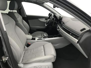 Audi A4 Avant 30 TDI — photo 40