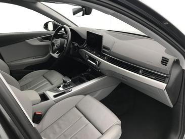 Audi A4 Avant 30 TDI — photo 96