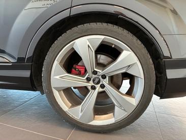 Audi Q7 TFSI E 60 E Quattro — photo 7