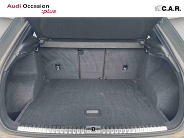 Audi Q3 35 TDI — photo 13