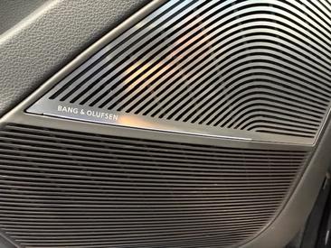 Audi Q7 TFSI E 60 E Quattro — photo 13