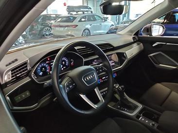 Audi Q3 35 TFSI — photo 15