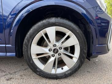 Audi Q2 35 TFSI — photo 17