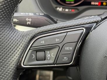 Audi Q2 35 TFSI — photo 21