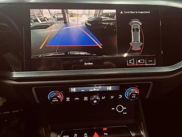 Audi Q3 35 TFSI — photo 18