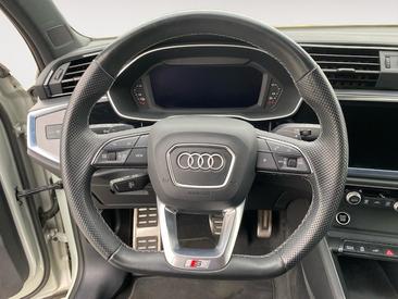 Audi Q3 Sportback TFSI E 45 E — photo 12