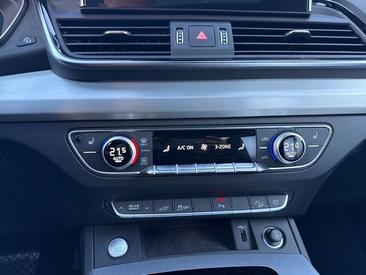 Audi Q5 Sportback 55 TFSI E Quattro — photo 33