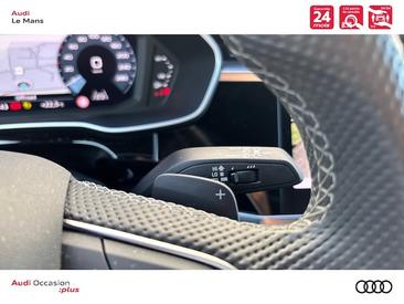 Audi Q3 35 TFSI — photo 14