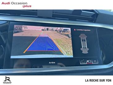 Audi Q3 35 TDI — photo 27