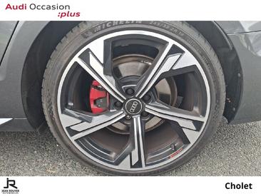Audi A4 Avant 40 TDI — photo 8