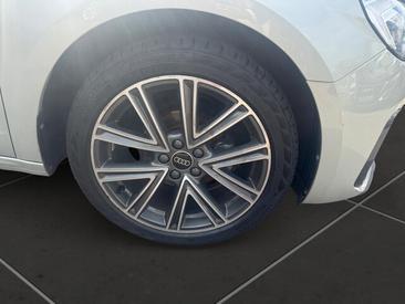 Audi A1 Sportback 25 TFSI — photo 16