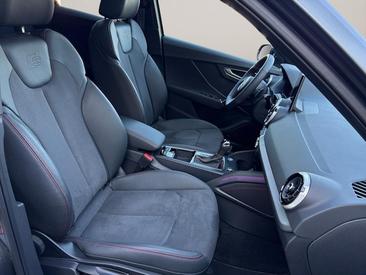Audi Q2 35 TFSI — photo 12