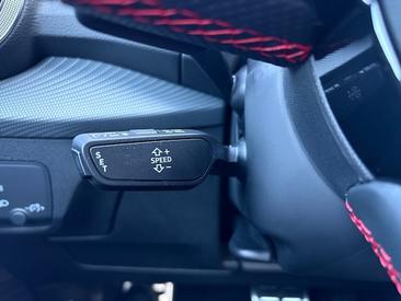 Audi Q2 35 TFSI — photo 19