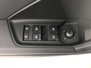 Audi A3 Sportback E-tron 40 — photo 68
